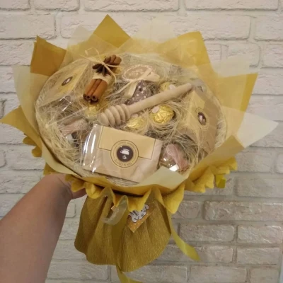 Букет из чая и кофе с мёдом